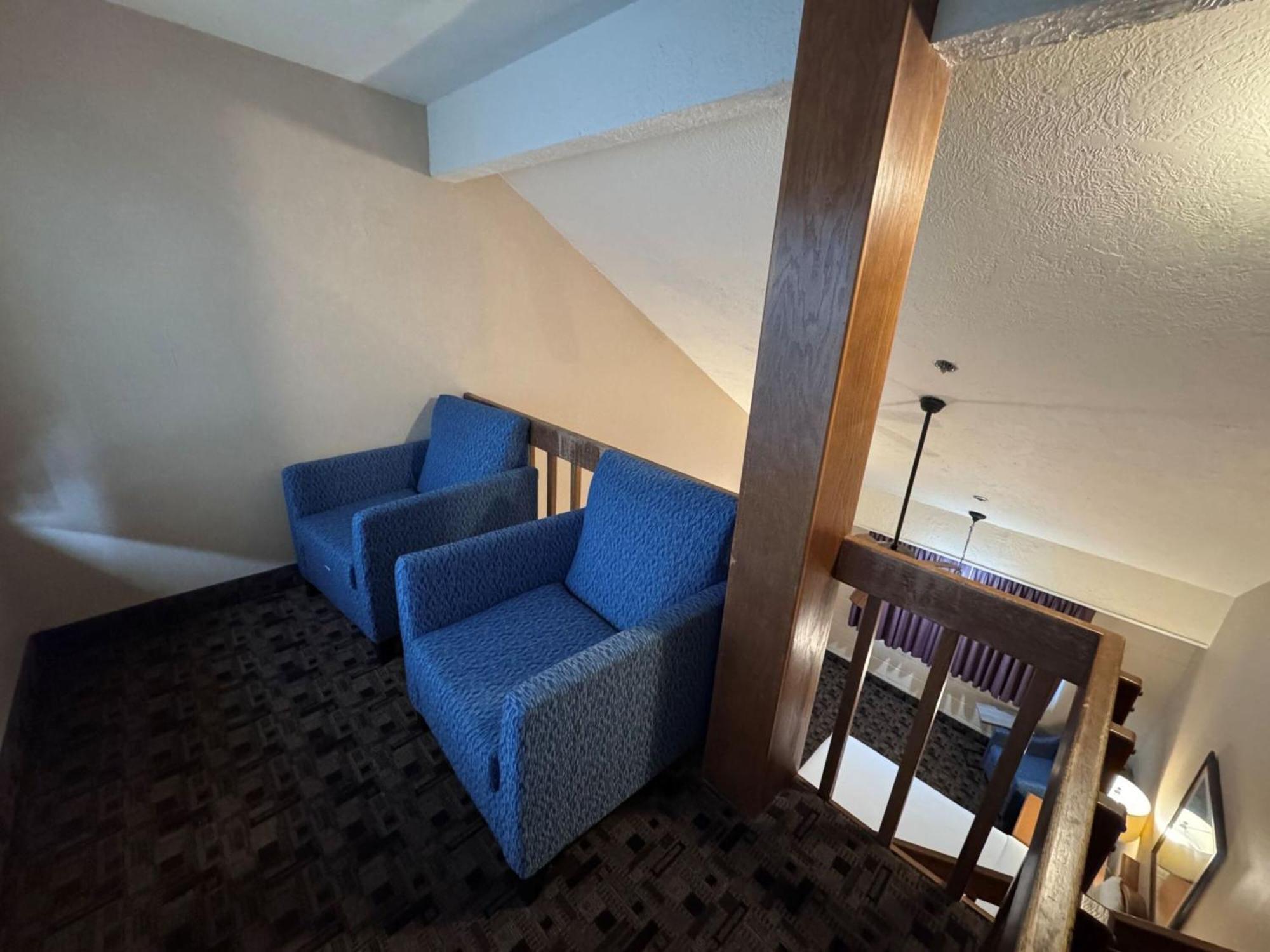 Promenade Inn & Suites Oceanfront Сийсайд Екстериор снимка